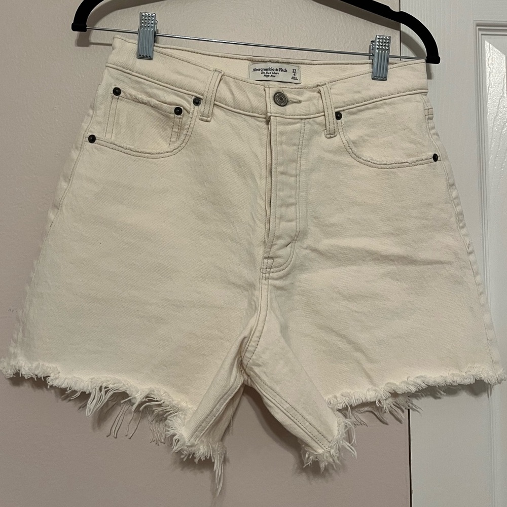 Abercrombie & Fitch Off-White Jean Shorts US size 27 / 4